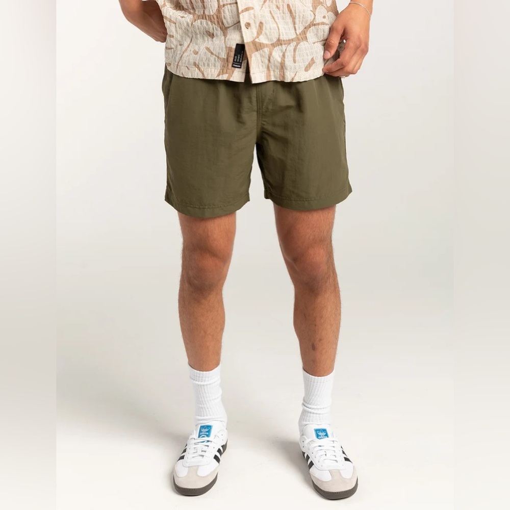 RSQ nylon Green navy Shorts Comfortable Fit - Picture 13 of 16